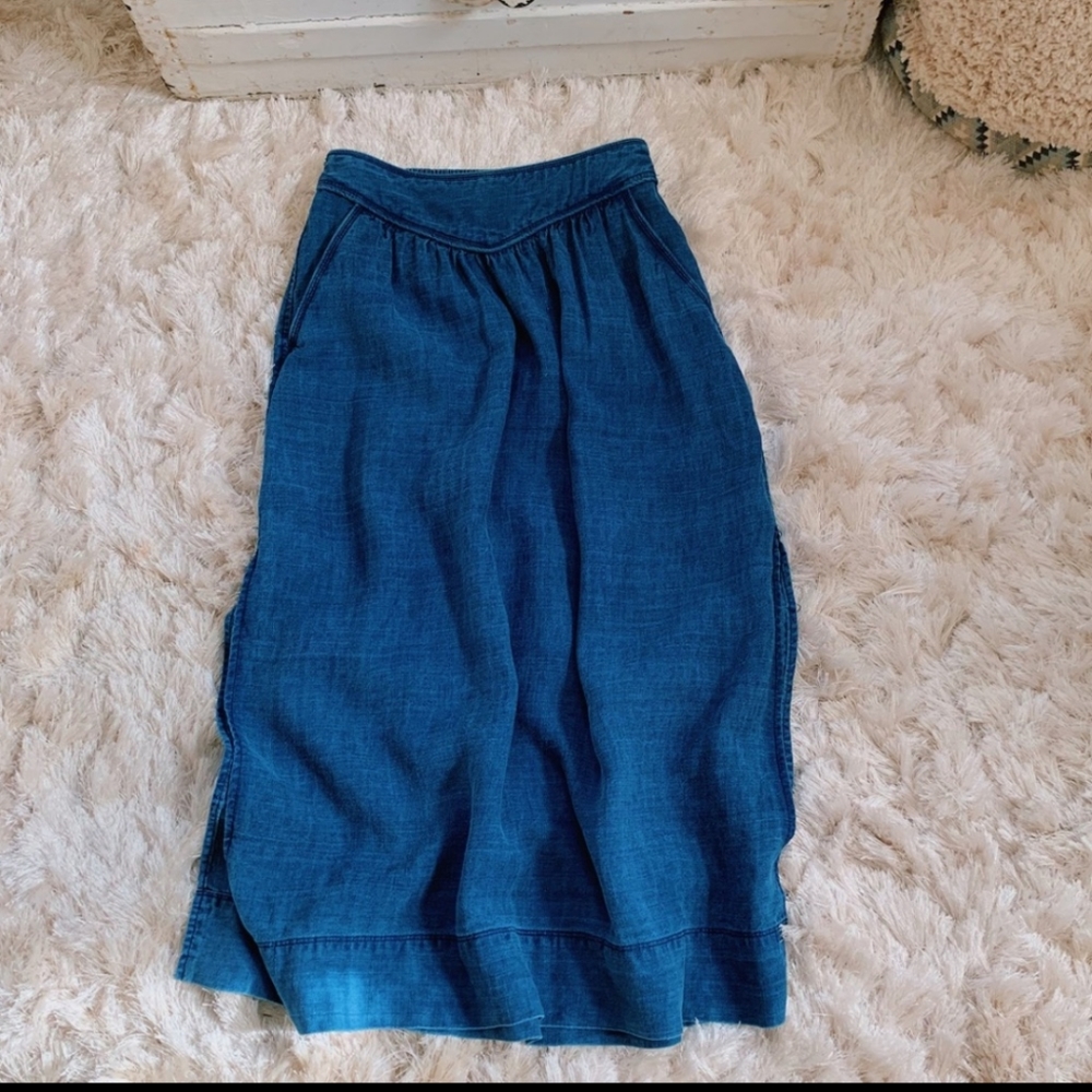 Aritzia Wilfred Gabrielle Skirt Indigo Denim